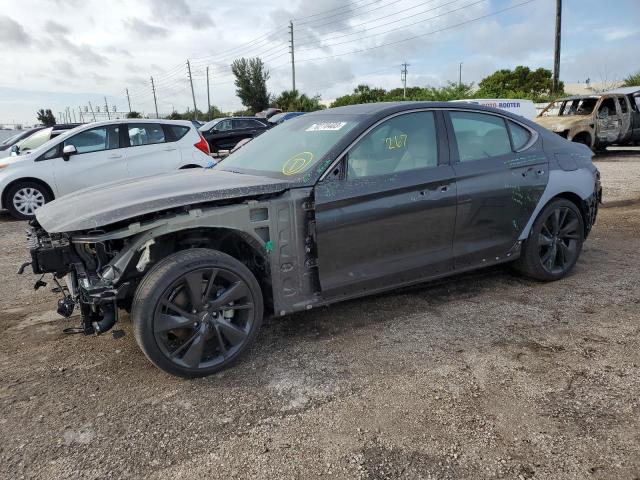 Genesis G70 base (2023)