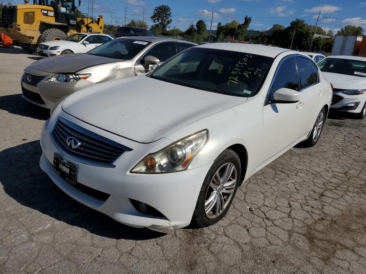 Infiniti G37 base (2011)