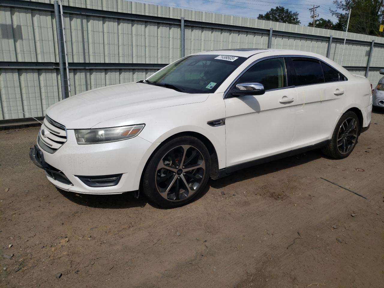 Ford Taurus lim (2014)