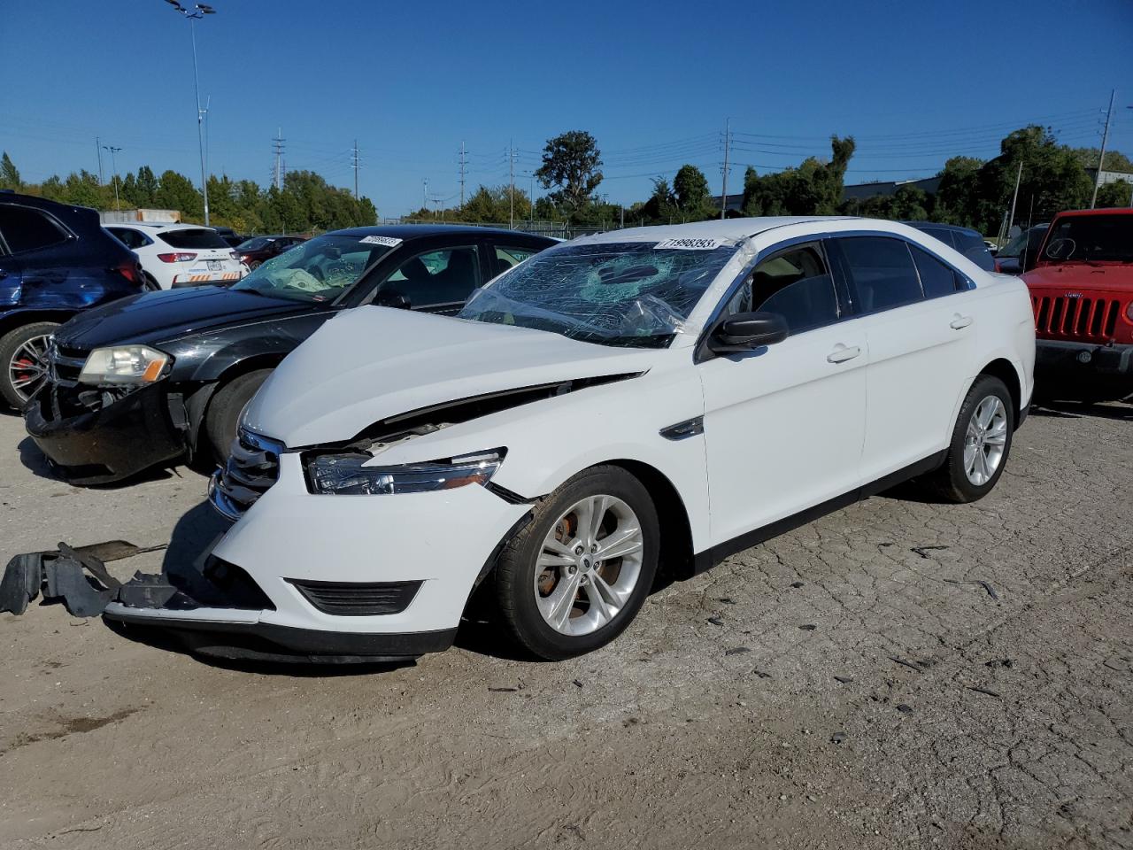 Ford Taurus se (2016)