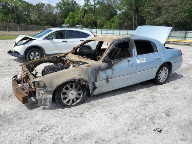 Lincoln Towncar (2008)