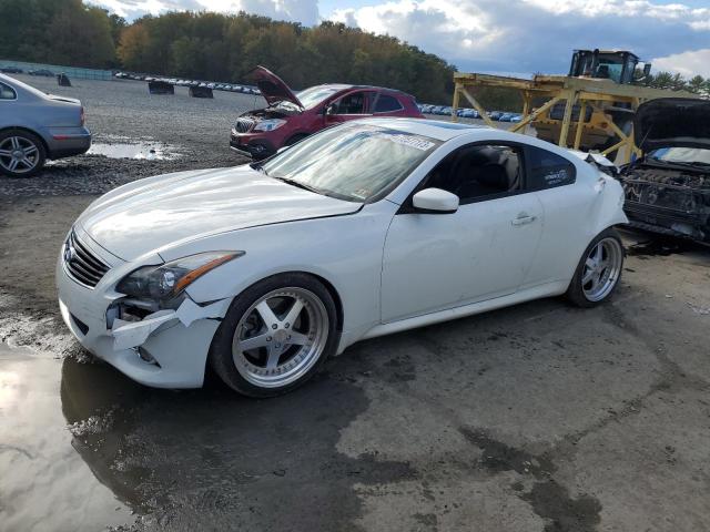 Infiniti Q60 (2015)