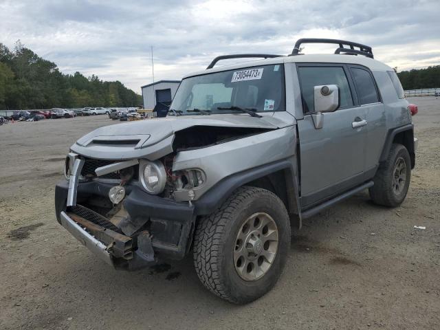 Toyota Fj cruiser (2012)