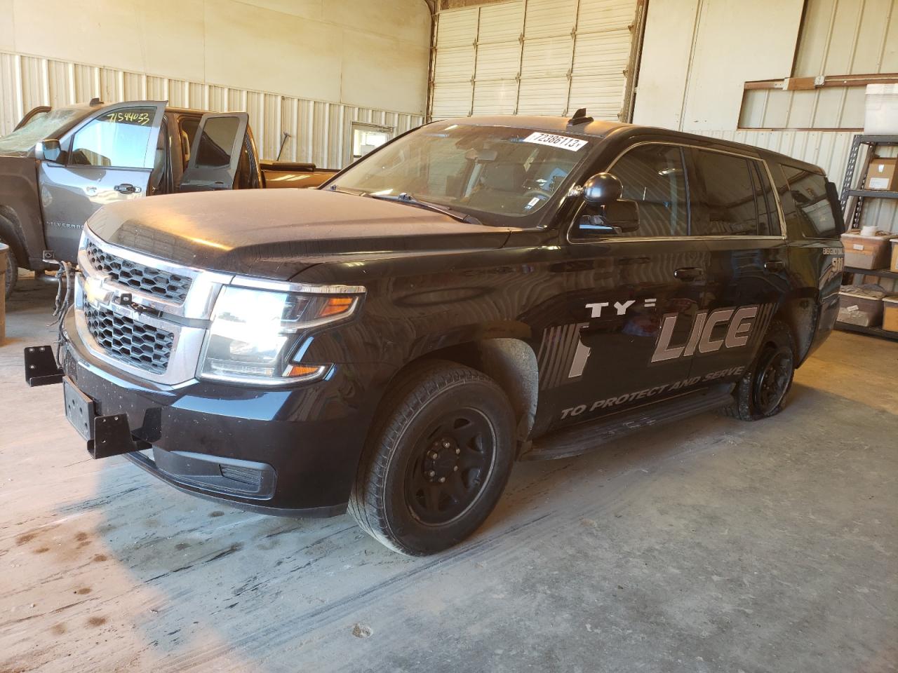Chevrolet Tahoe poli (2016)