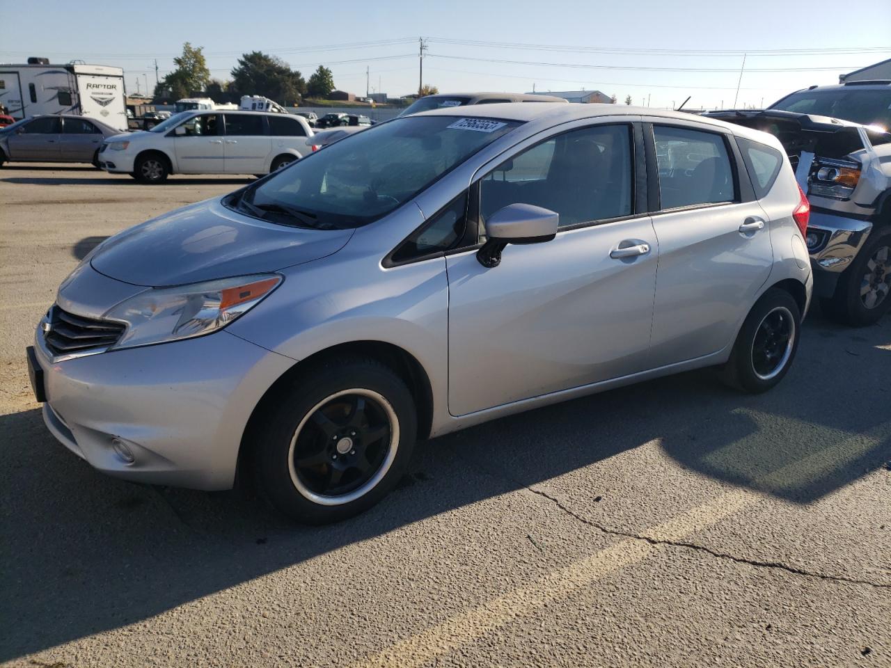 Nissan Versa note (2015)
