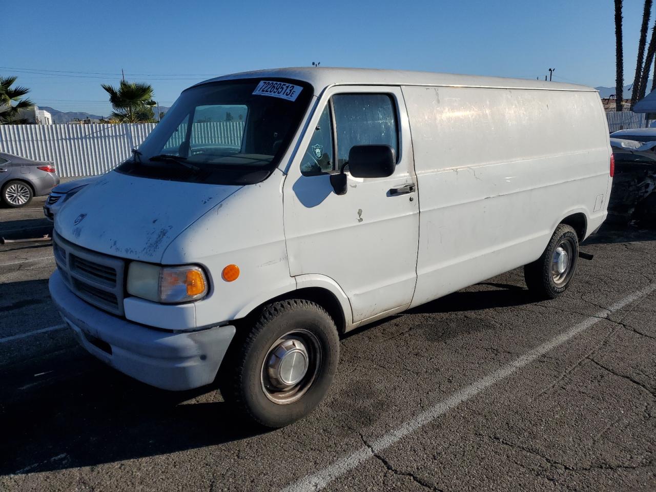 Dodge Ram van (1996)