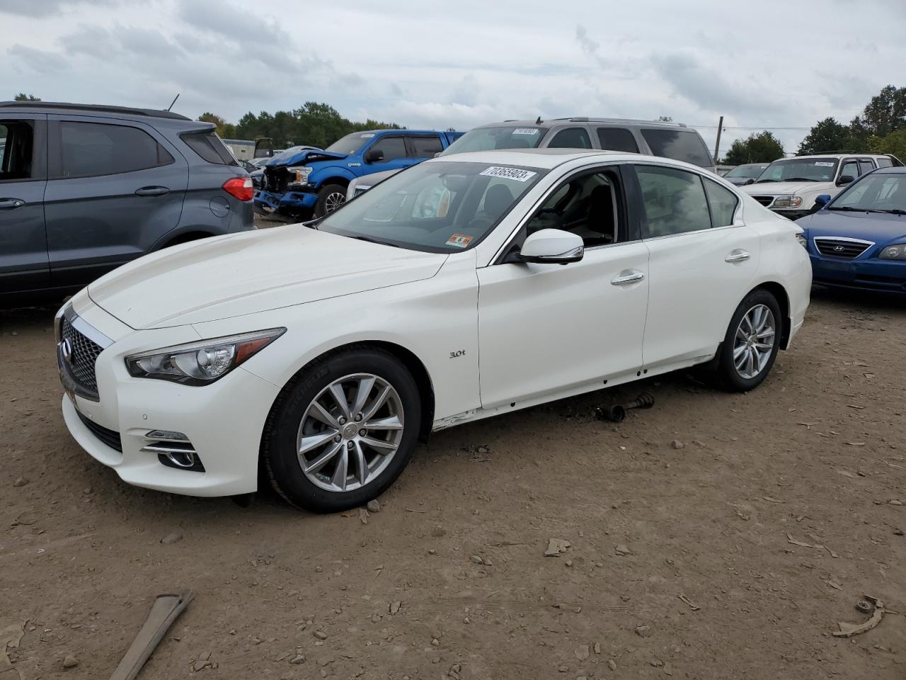 Infiniti Q50 premiu (2017)