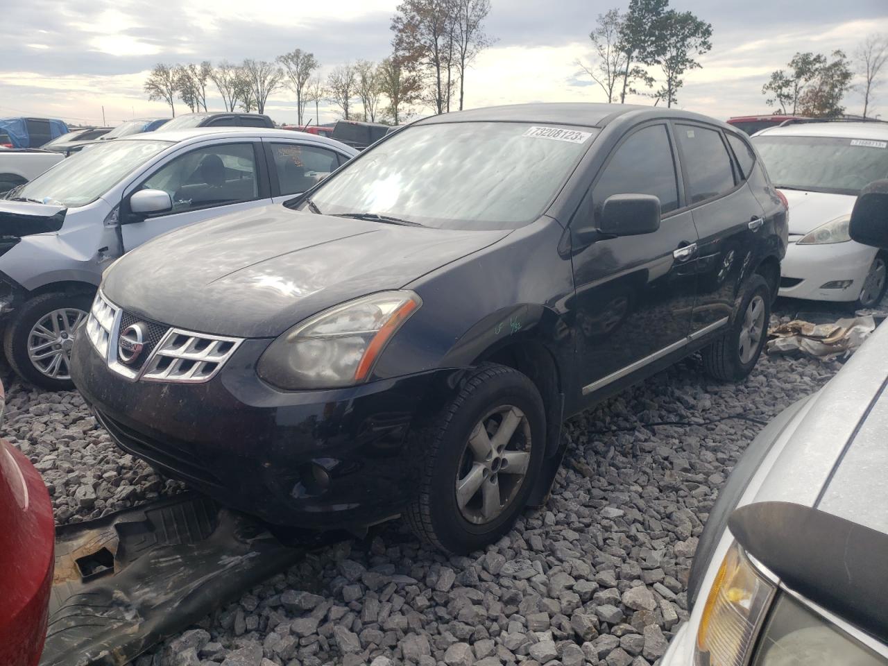 Nissan Rogue sele (2014)