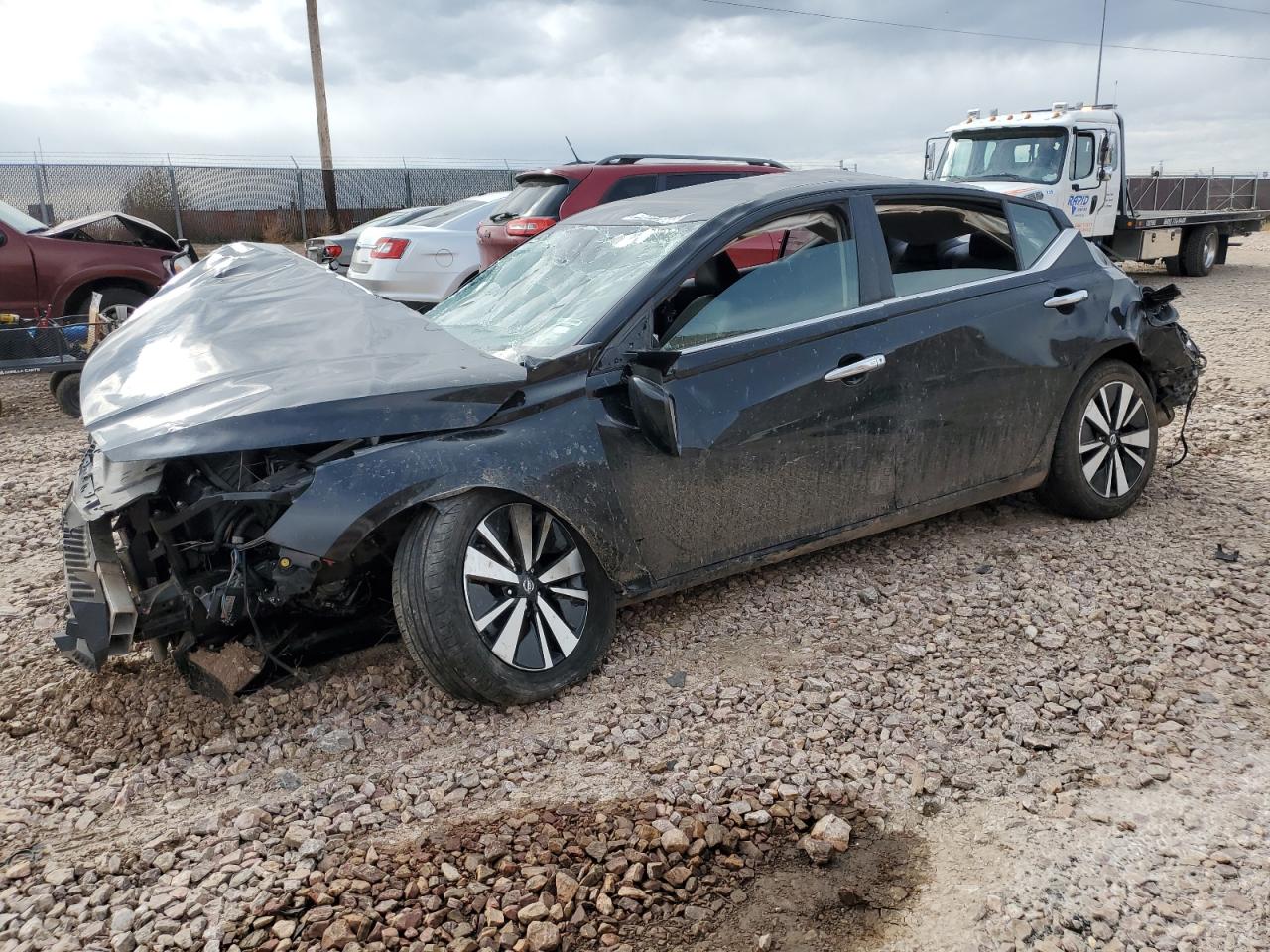 Nissan Altima sv (2021)