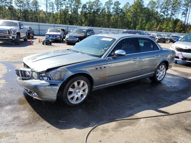 Jaguar Xj (2004)