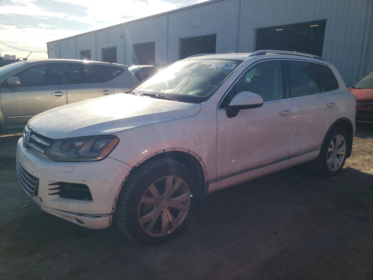 Volkswagen Touareg v6 (2012)