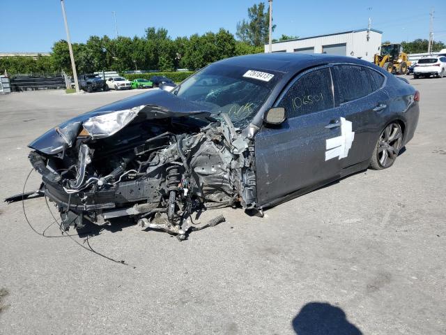 Infiniti Q70 (2016)