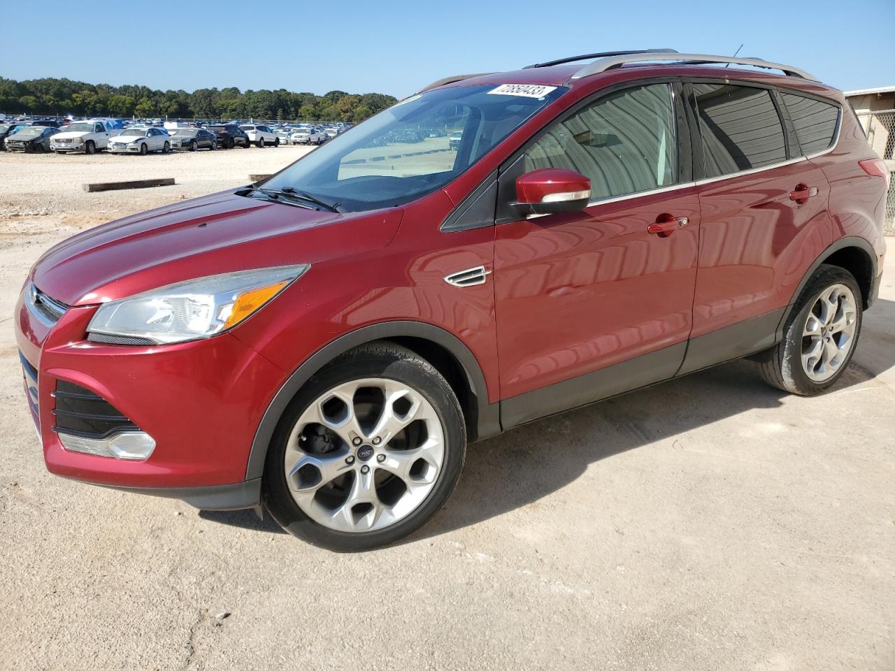 Ford Escape tit (2014)