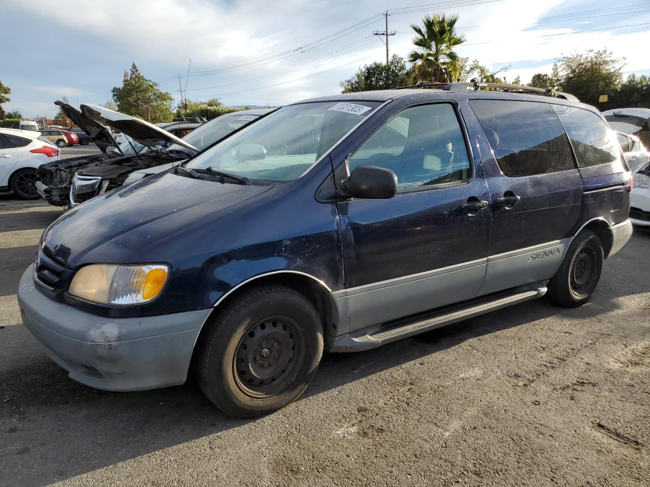 Toyota Sienna (2001)