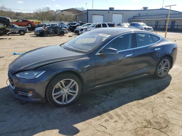 Tesla Model s (2015)