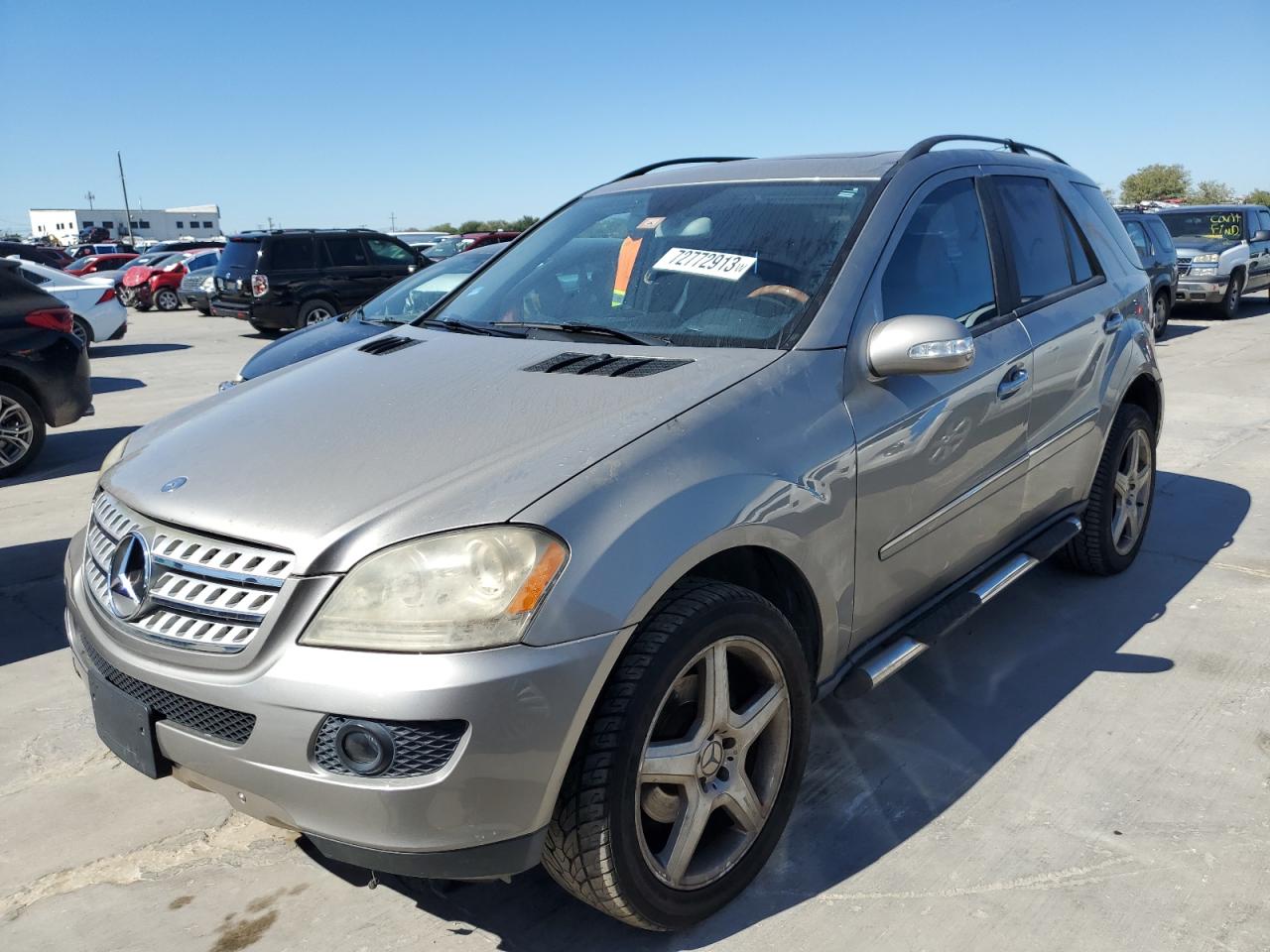 Mercedes-benz Ml 500 (2006)