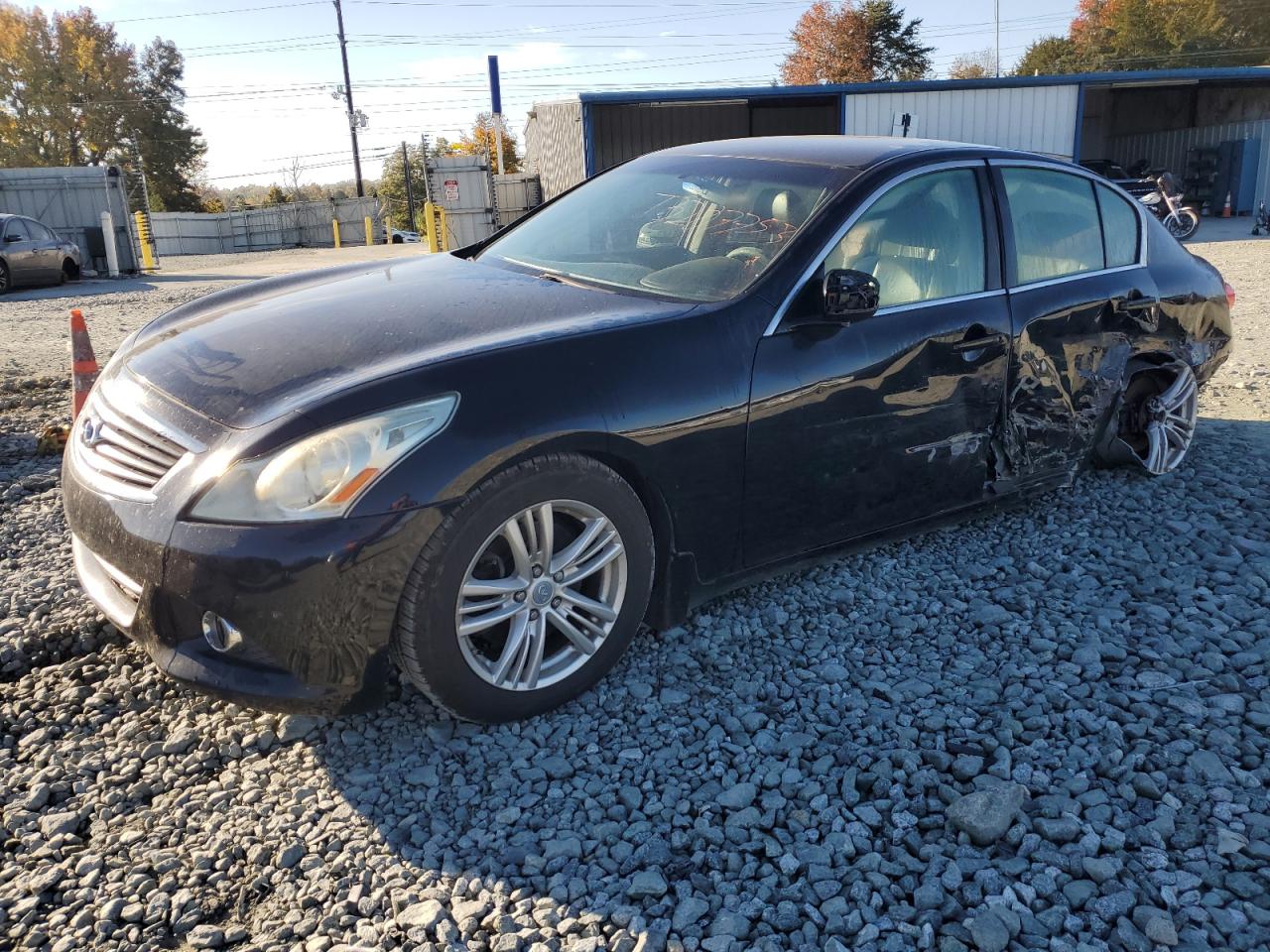 Infiniti G (2012)