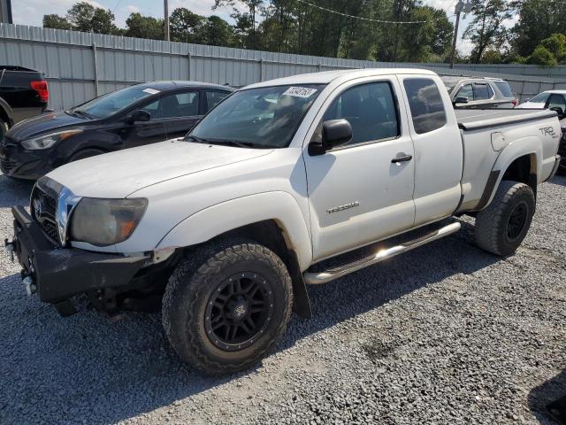 Toyota Tacoma (2011)