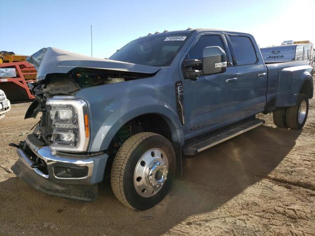 Ford F450 (2023)