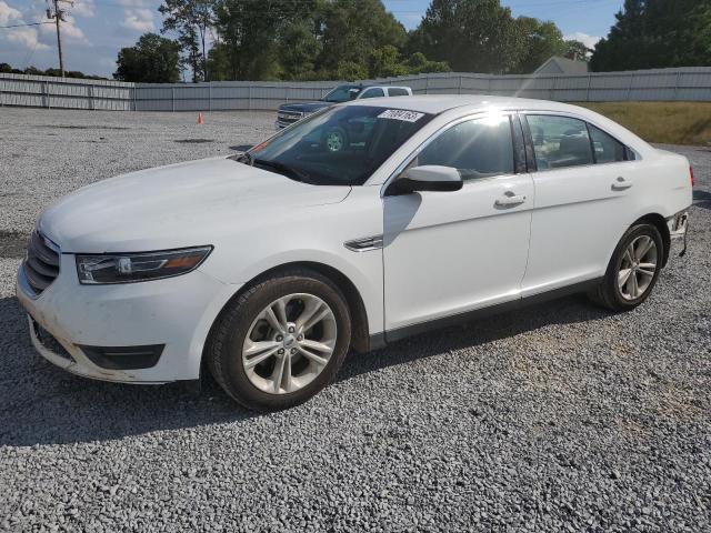 Ford Taurus (2015)