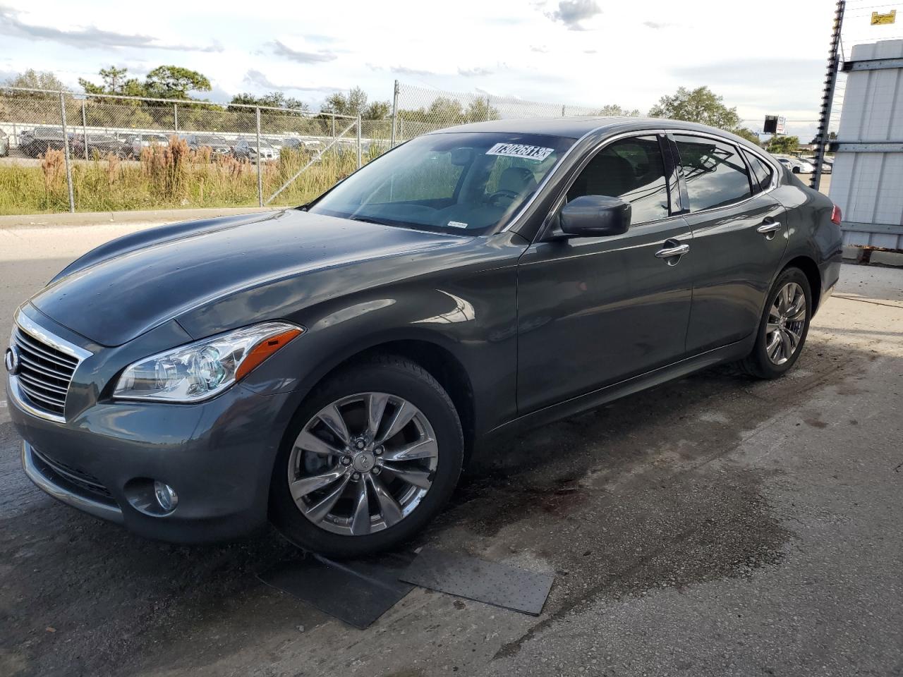 Infiniti M (2012)