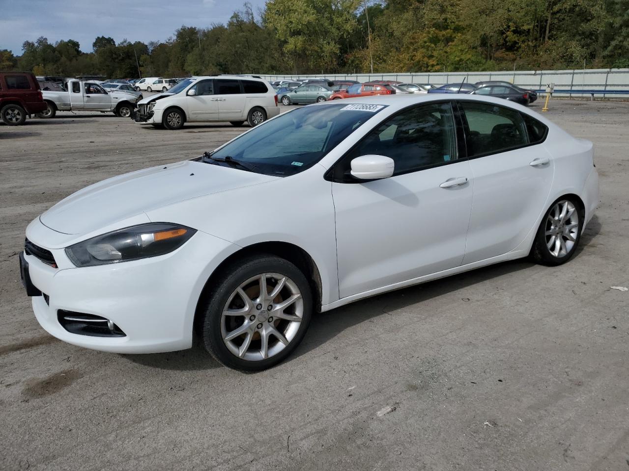 Dodge Dart sxt (2013)