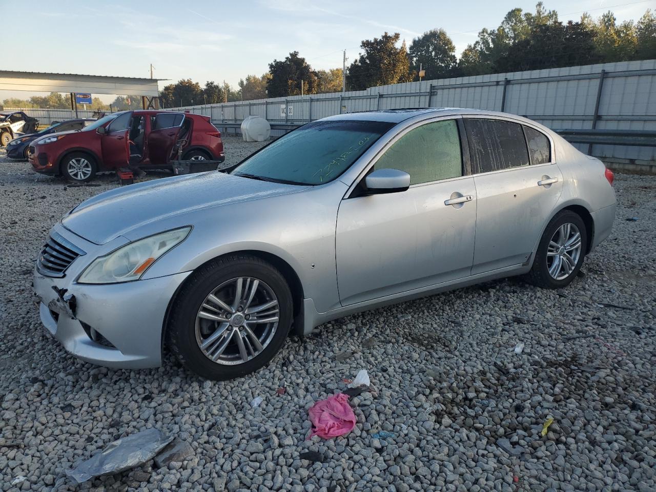 Infiniti G (2013)