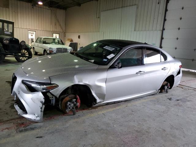 Alfa-romeo Giulia (2017)