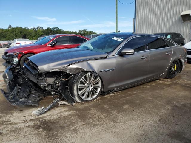 Jaguar Xj (2011)