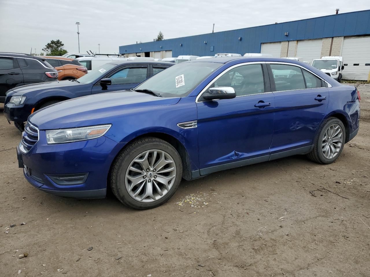 Ford Taurus lim (2013)
