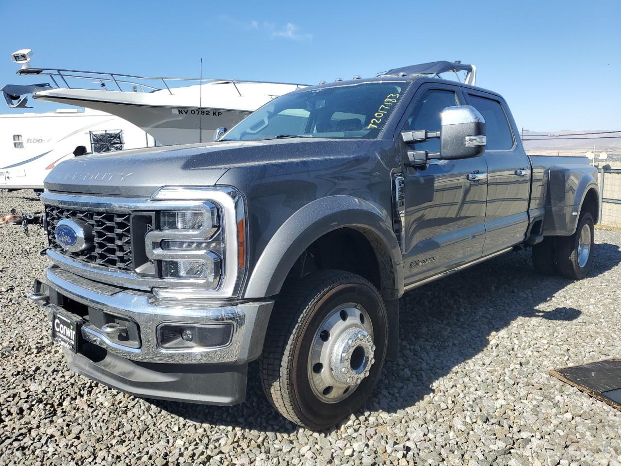 Ford F450 (2023)