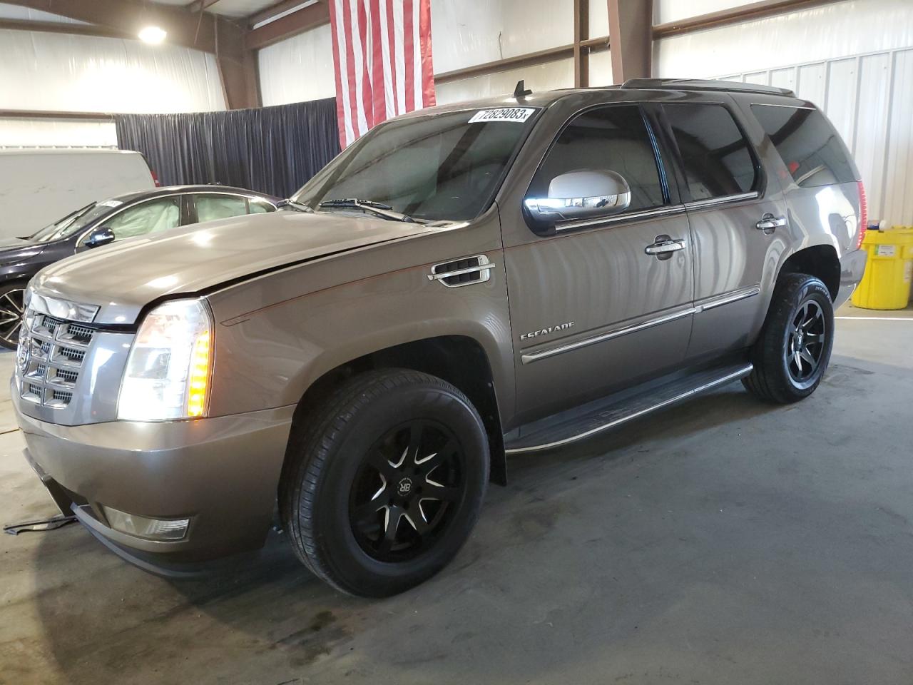 Cadillac Escalade l (2012)