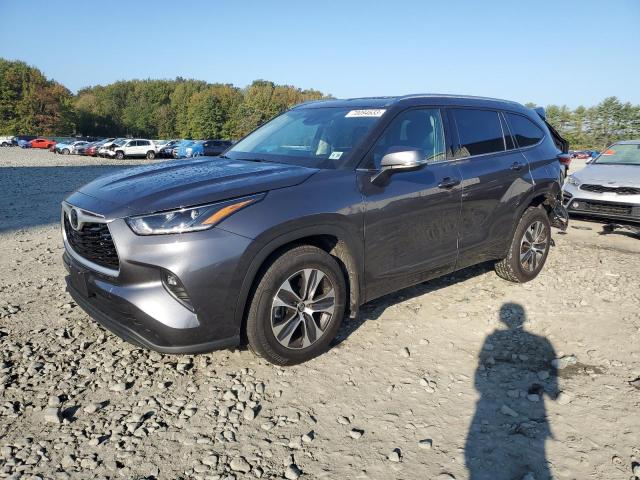 Toyota Highlander (2021)
