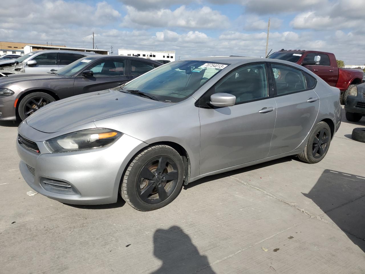 Dodge Dart sxt (2015)