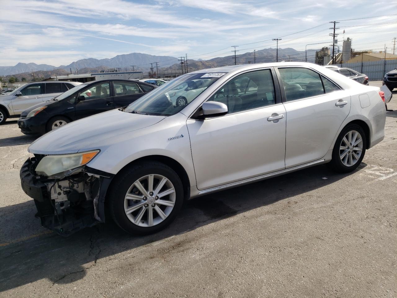 Toyota Camry hybr (2012)