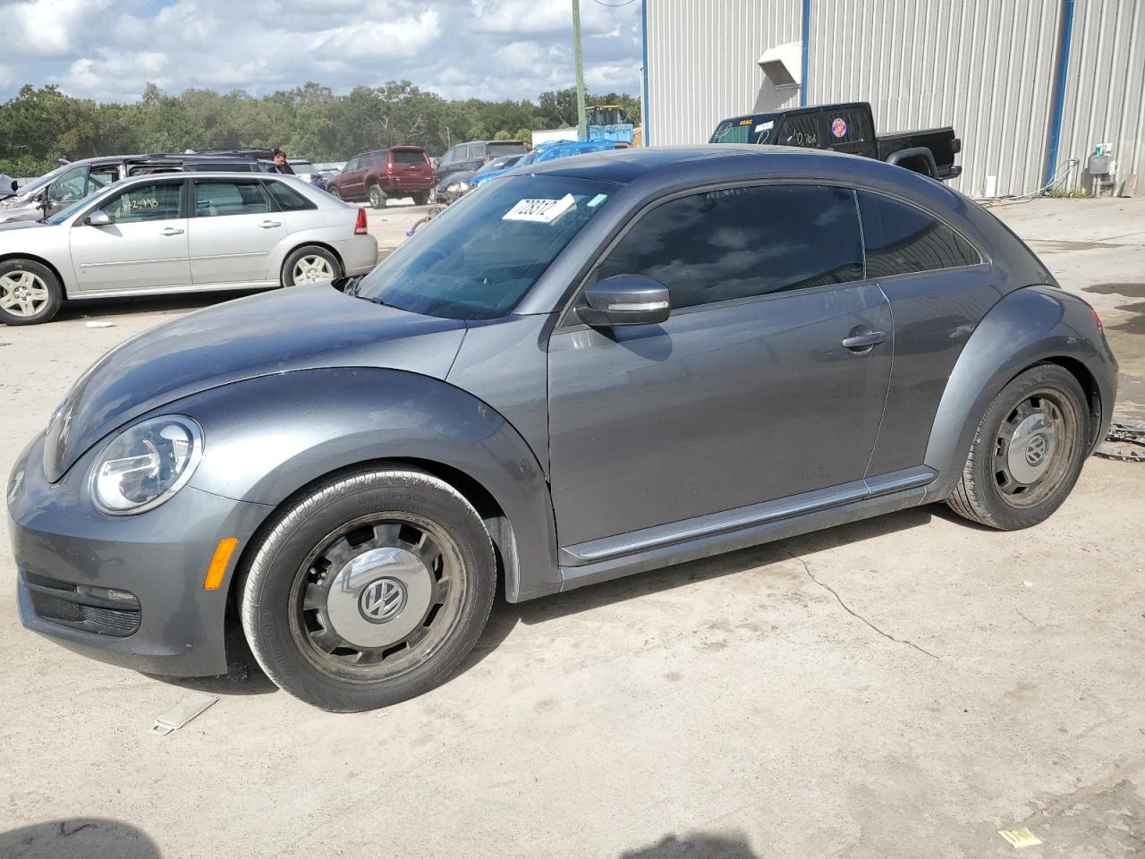 Volkswagen Beetle (2015)