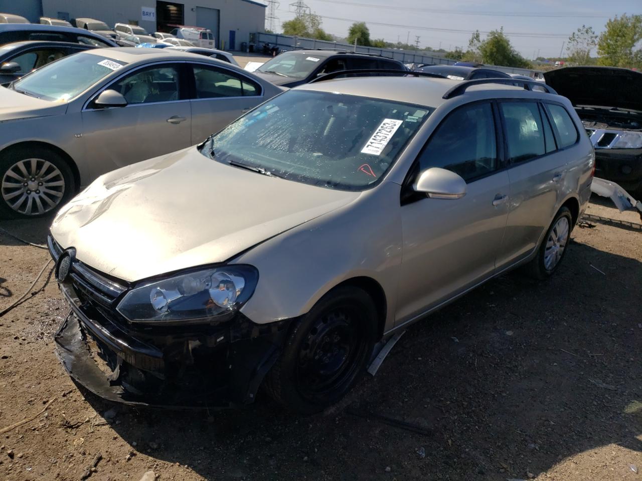 Volkswagen Jetta s (2013)