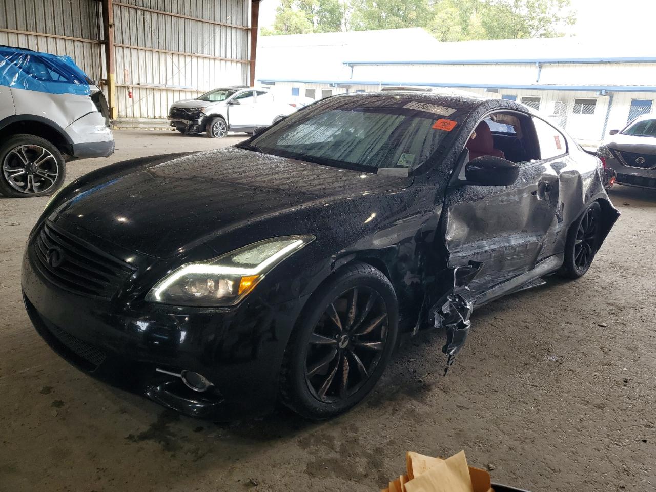 Infiniti G37 journe (2013)