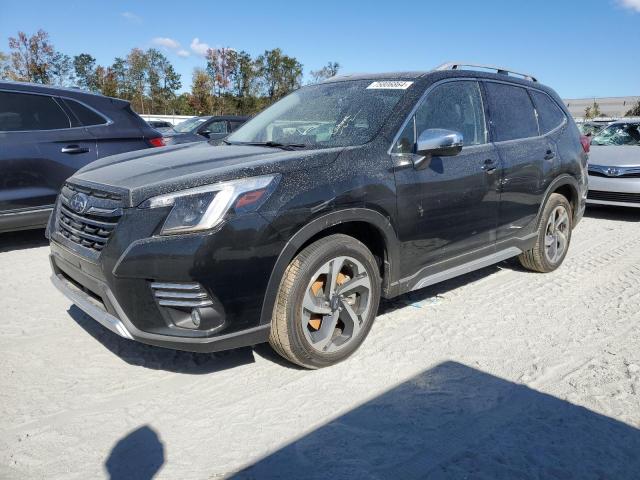 Subaru Forester t (2023)