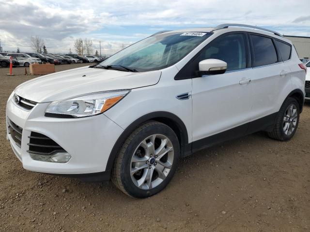 Ford Escape tit (2015)