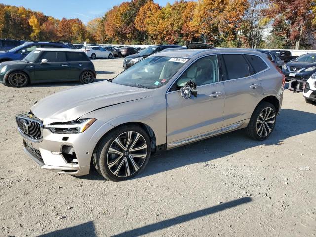 Volvo Xc60 ultim (2023)