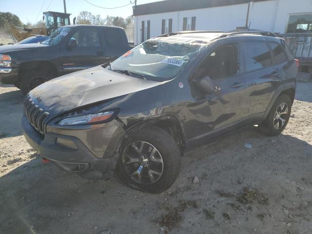 Jeep Cherokee t (2015)