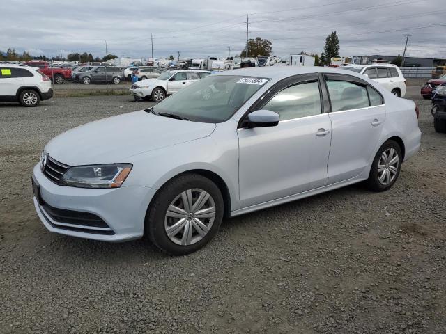 Volkswagen Jetta s (2017)