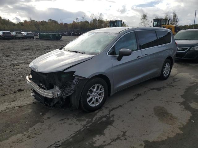 Chrysler Pacifica t (2017)