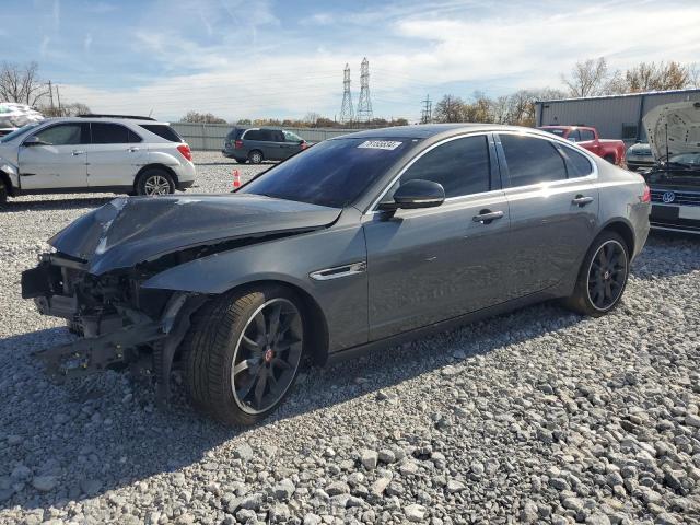Jaguar Xf premium (2016)