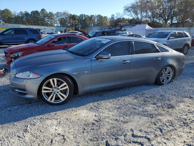 Jaguar Xj (2014)