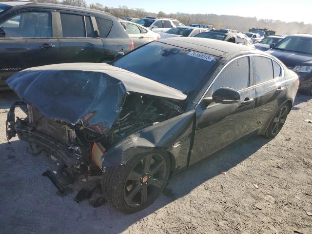 Jaguar Xe (2017)