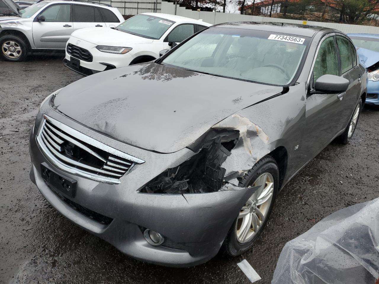 Infiniti Q40 (2015)