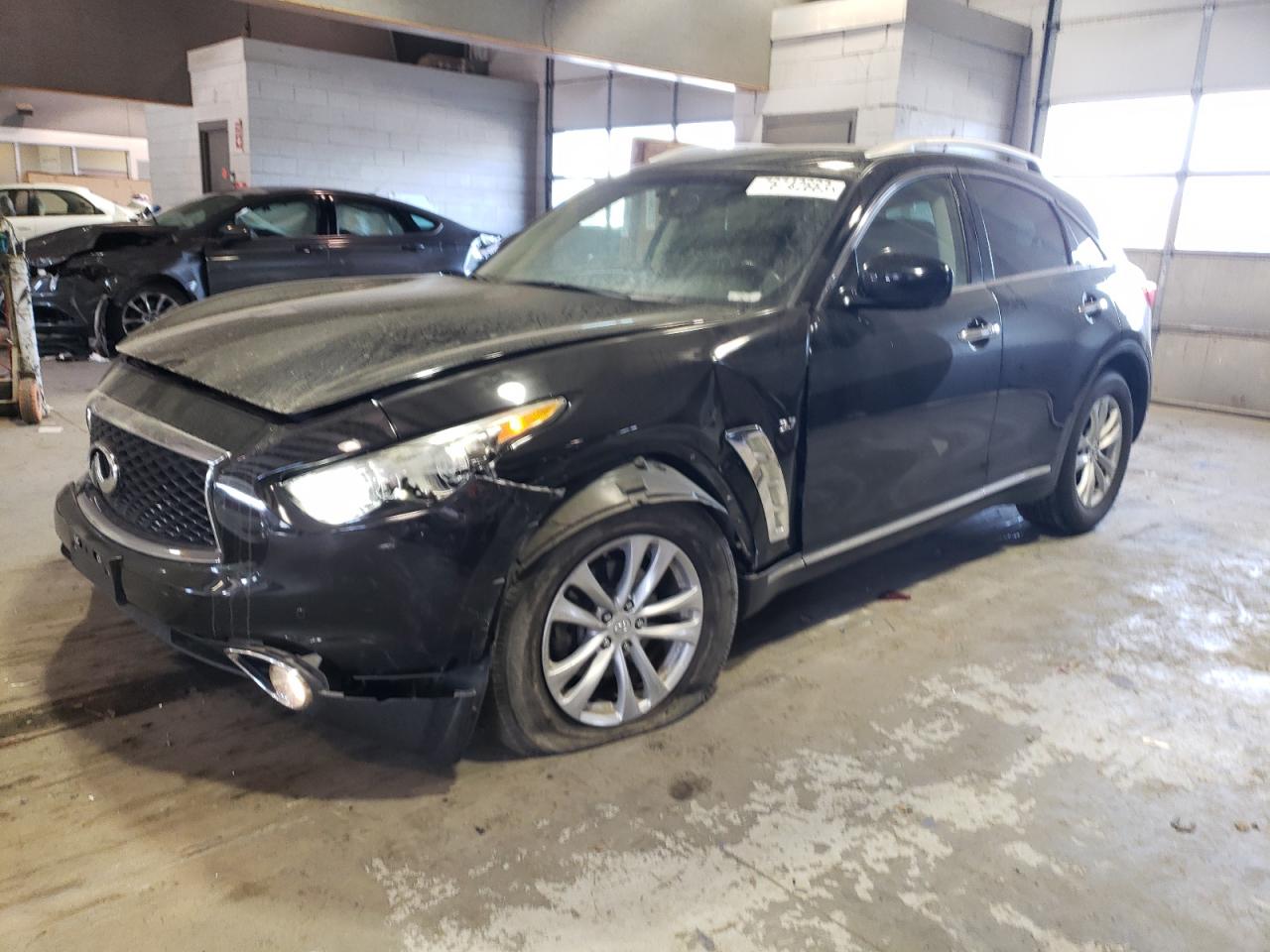 Infiniti Qx70 (2017)