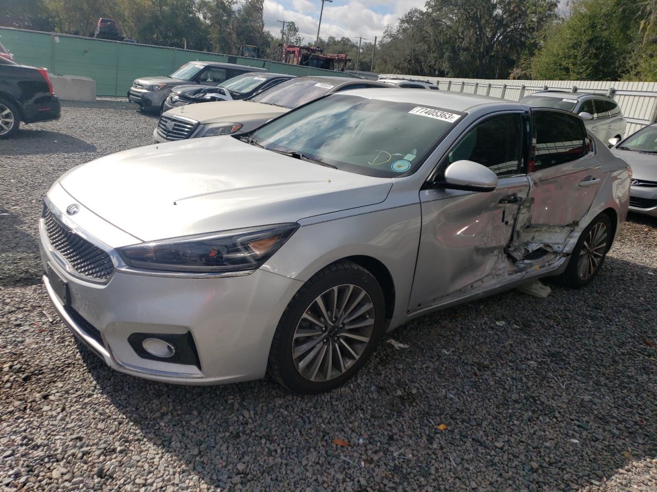 Kia Cadenza (2017)